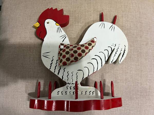 Vintage Rooster Sewing Caddy 1