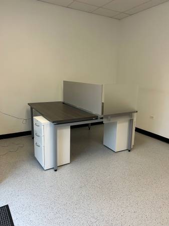 Open-Plan Office  Benching Systems, Multi-Person Workstations 1