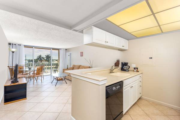 $370,000 / 1br - 768ft2 - Hagamos un Trato. 🏡Invierte con Todo Listo Frente al Océano (Island Beach Club)63867048802433122