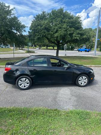 2015 chevy cruze - $2,700 (Norfolk)63621712118017124