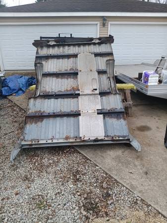 silverado bed floor 1