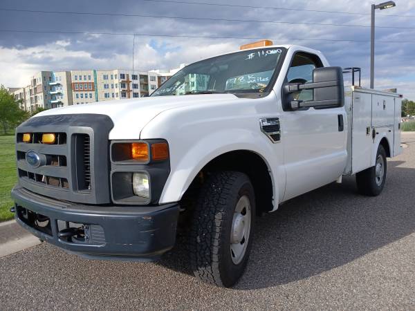 LOW MILES 2008 Ford F250 Super Duty Utility Truck - $10,500 (Lakewood)63612141032449123