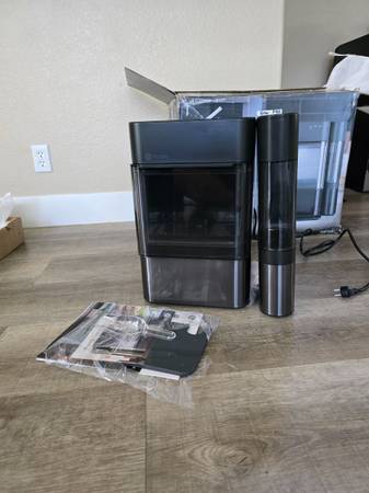 GE Profile - Opal 2.0 24-lb. Portable Ice maker with Nugget Ice 1