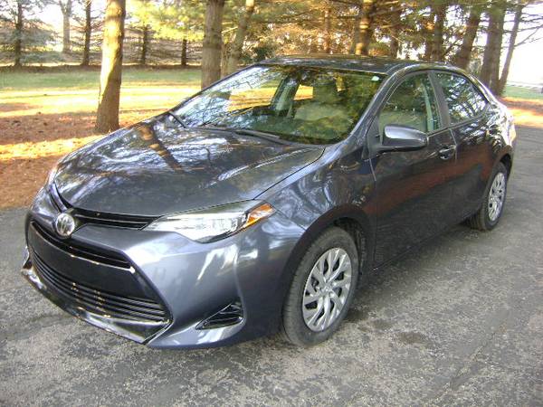 2018 Toyota Corolla ONLY 54000 MILES - $13,900 (Trevor WI nearby Antioch IL)63618720912259120