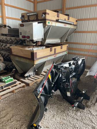 Hiniker 8’ salt spreader 1