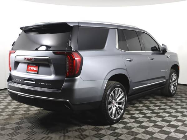 2022 GMC Yukon Denali - $58,995 (_GMC_ _Yukon_ _Sedan_)63470765512193124