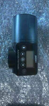 Automatic fish feeders 1