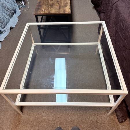 Coffee Table - Great Condition 1