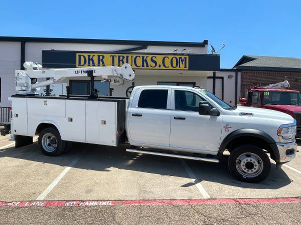 2024 RAM 5500 6000LB CRANE