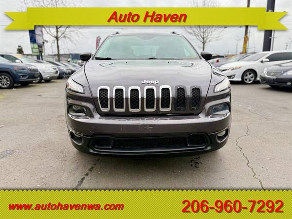 2014 Jeep Cherokee Latitude 4x4 - $9,99563622987218947122