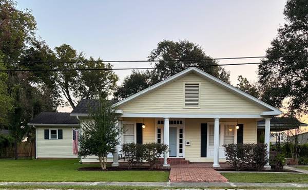 $1,850 / 3br - 2286ft2 - Espaciosa casa de 3 baños y 2 habitaciones disponible en alquiler (St. Martinville)63857517374979120