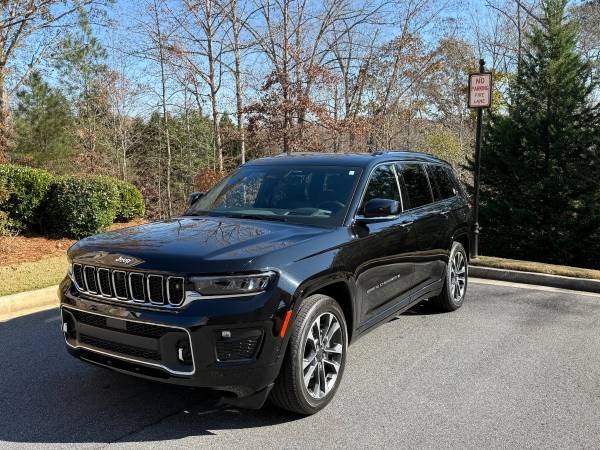 2023 Jeep Grand Cherokee Overland L 1