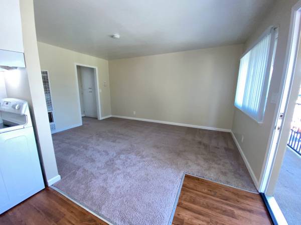 $2,350 / 1br - 550ft2 - Don't Let the Sun Set on These Hot Apartment Deals! 1bed 1bath (campbell)63682888537219120