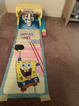 Sponge Bob Bowling Alley 1