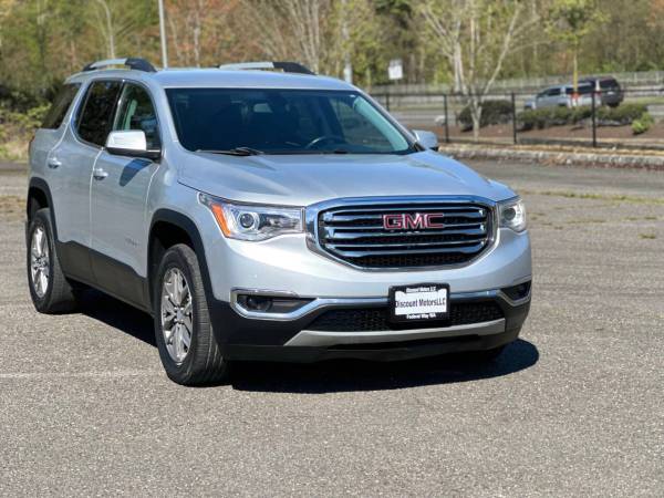 2017 GMC Acadia 4x4 4WD SLE 2  SUV de 4 puertas - $9,900 (Discount Motors LLC)63484948281857123