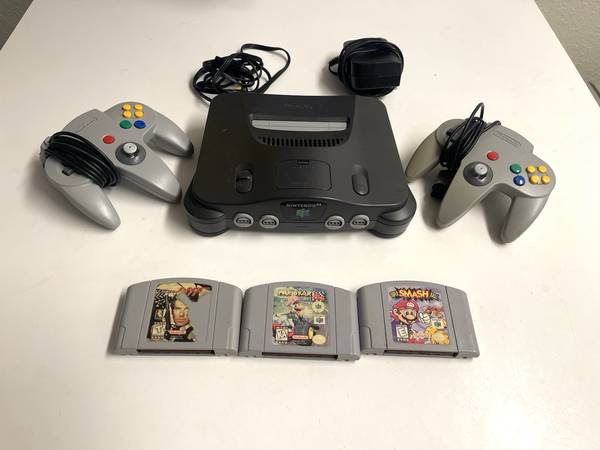 N64 Nintendo 64  Console With Mario Kart 007 Goldeneye And Smash Bros 1