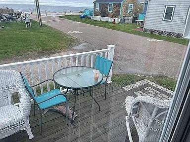 $370,000 / 2br - 470ft2 - Propiedad para vivir o inversión en Wakefield, RI (Wakefield)64204224792962122