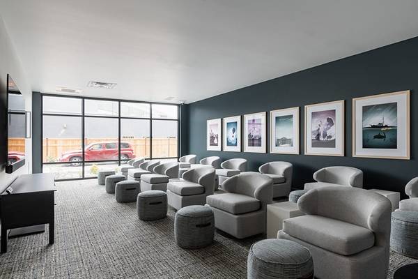 $1,725 / 1br - 750ft2 - Electric Vehicle Charging Station, Fitness Center, 1/BD 1/BA (20057 Ballinger Way NE, Shoreline, WA)63814660866433122