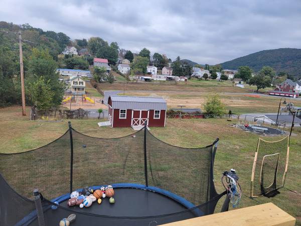 $195,000 / 3br - 02004ft2 - Casa en venta por el propietario (Saxton, PA)63836544151937122