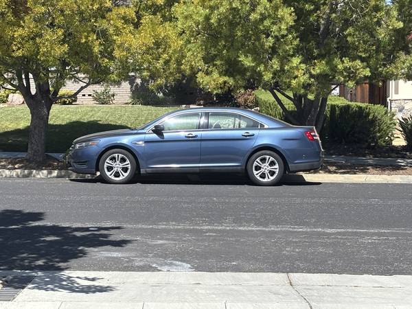 2018 Ford Taurus SEL Sedan 4D - $12,995 (los gatos)63469905909761120
