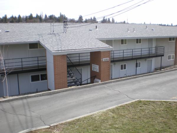 205 NW Anthony St. #3 1