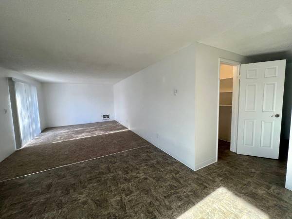 $1,650 / 3br - 1200ft2 - Newly Upgraded/Remodeled - Come enjoy the large space! Specials Today.63673501068161124
