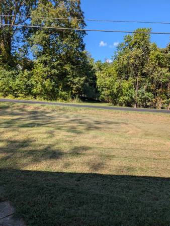 $2,000 / 2br - Two Bedroom Home with Large Yard (Warrenton VA)63895920136322122