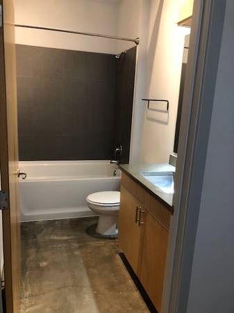 $1,599 / 2br - 0740ft2 - Downtown Apartment JUST REDUCED! Two bed-One/bath UNDER $1,600 (Downtown on The South Slope)64029374388098122