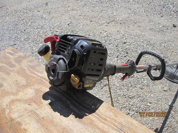 Troy Bilt Weedeater - $60 (Waterville)63441524383107123