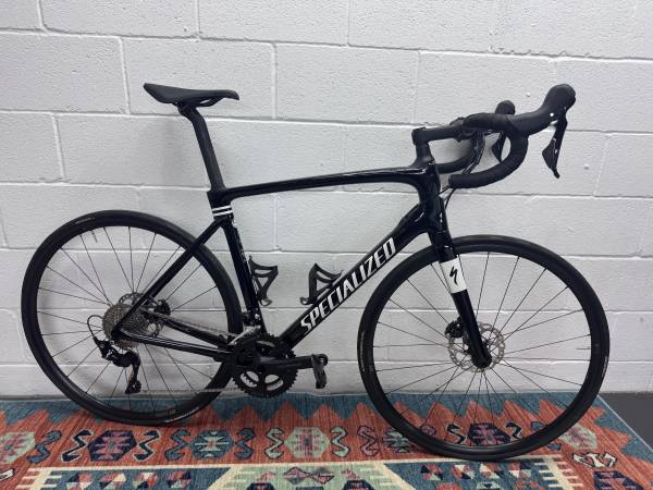 2021 Specialized Roubaix Sport 1