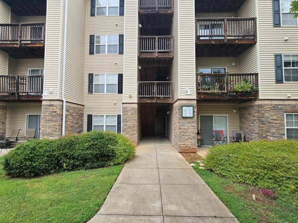 $209,000 / 4hab - 1585ft2 - Condominio de 4 habitaciones, 4 baños en comunidad de Lake Hartwell EN VENTA!63661238981249121