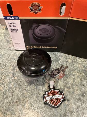 Harley Davidson locking gas cap - $50 (Port Orchard)63471460042753122