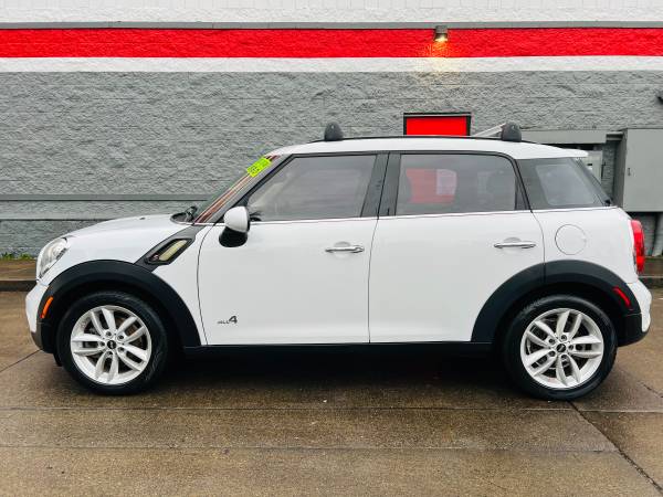 2013 MINI COOPER COUNTRYMAN S ALL4 AWD, hatchback cargado, 4 puertas. ***VENTA*** - $6.900 (PORTLAND, OREGÓN)63498476922115124