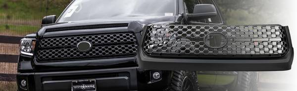 2014-2021 TOYOTA TUNDRA Gloss Black Front Grille Molding 1