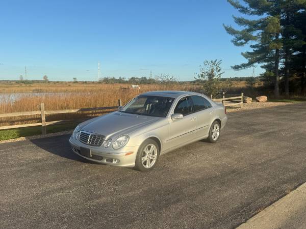 2005 MERCEDES E500 4MATIC 1