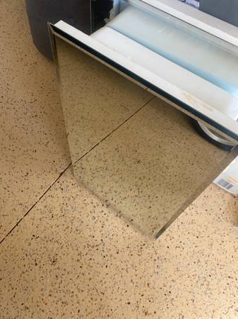 2 medicine, Cabinets 1