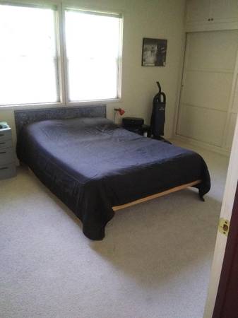 House For Share/Room Available 1