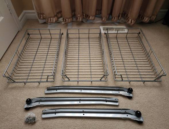 PULL OUT STORAGE METAL DRAWERS 1