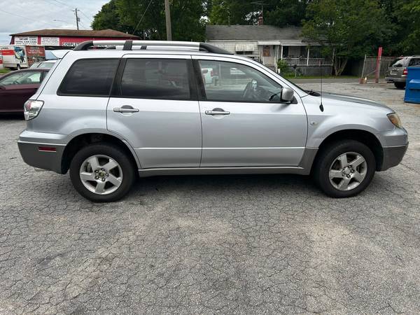 2006 Toyota Highlander - $4,30063620249627011121
