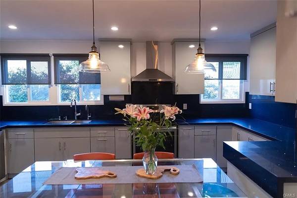 $150 / 1br - 624ft2 - Turn key home Lease in Santa Monica (9th St APT 2, Santa Monica,)63700939429123123