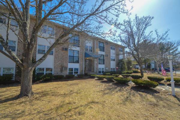 $1,995 / 2br - 805ft2 - 2-Bedroom Apartment Rockport: Special: $2170 to Move In! (Rockport)63817540050179120