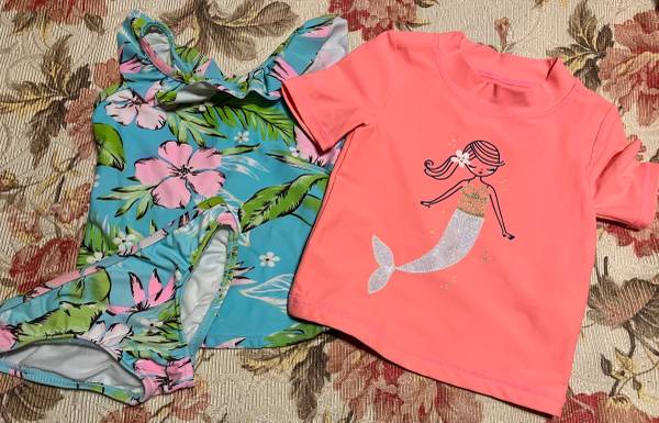 “Carters” bathing suit, 2 pc, and a top, 3T/4T, girl 1