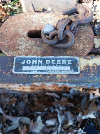 John deer small front blade 1