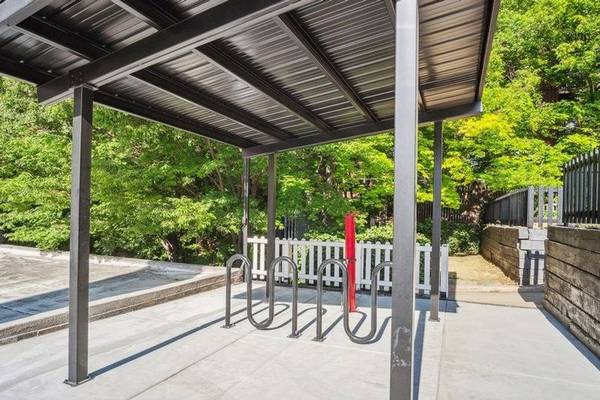 $1,305 / 2br - 535ft2 - Renovated 2 Bedroom Apartment For Rent @ Renew on Temple- Rent Today (Temple Square)63674311059843124