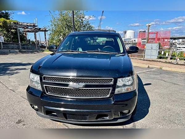 2013 Chevrolet Avalanche LS Black Diamond 4x2 4dr Crew Cab Pickup - $17995.0063615334019331122