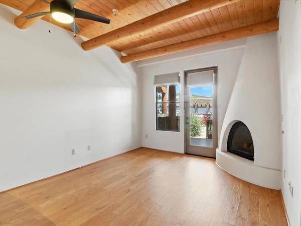 $1750.00 / 1br - 645ft2 - For Rent – 1405 Vegas Verde Dr, Unit 128 | Santa Fe, NM 1 Bedroom | 163806020015617121