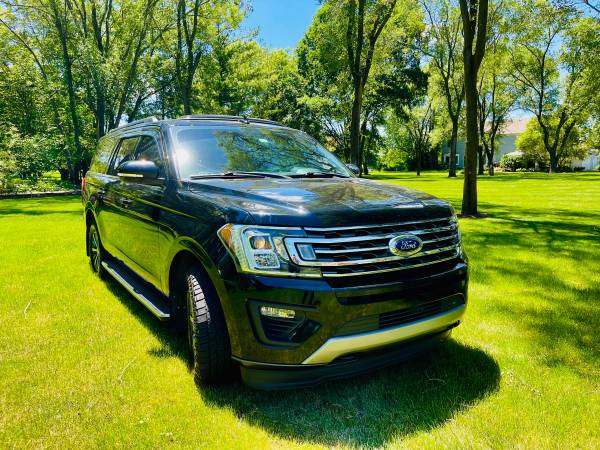 2018 Ford Expedition Max XLT - $16,950 (Libertyville)63493877507457122