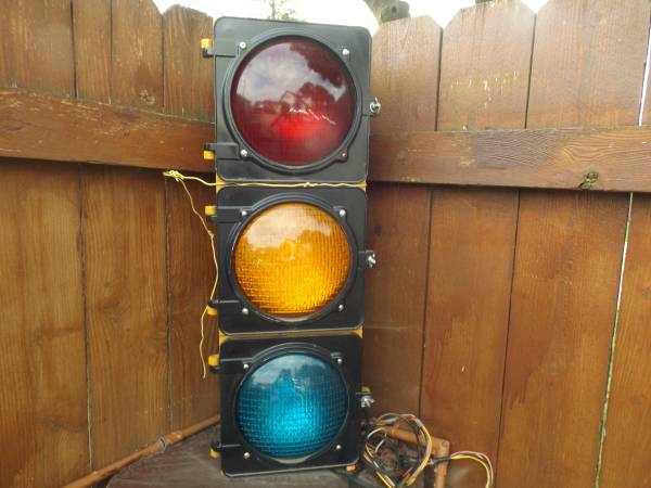 Stop Light-Red Yellow Green 1