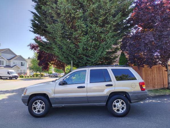 1999 JEEP Grand Cherokee, confiable - $3,600 (WA)63624376948867124
