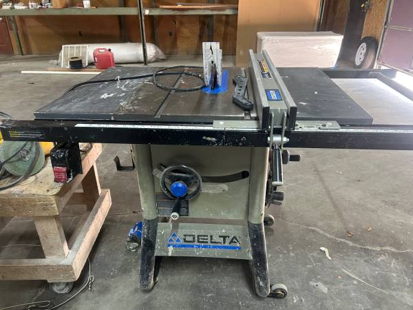 Delta Table Saw 1